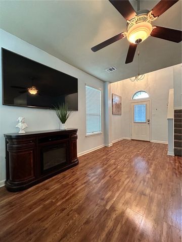 212 Simi Drive, College Station, TX 77845