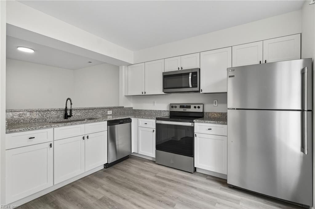 408 Joel CT, Newport News, VA 23608