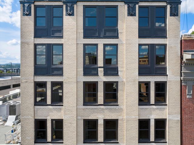 117 E 7th Street 710-E, Chattanooga, TN 37402