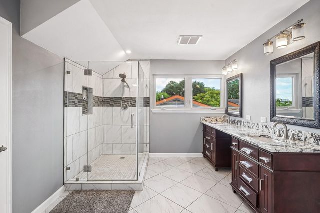 11026 Green Arbor Drive, Houston, TX 77089