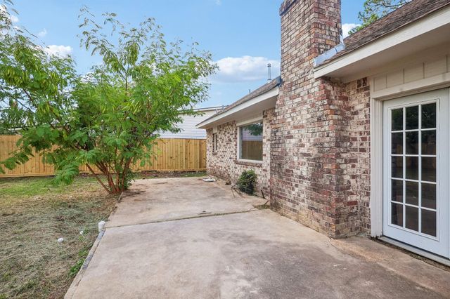 11026 Green Arbor Drive, Houston, TX 77089