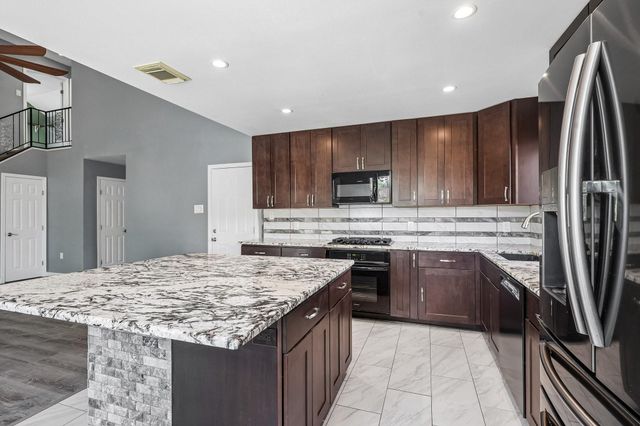 11026 Green Arbor Drive, Houston, TX 77089