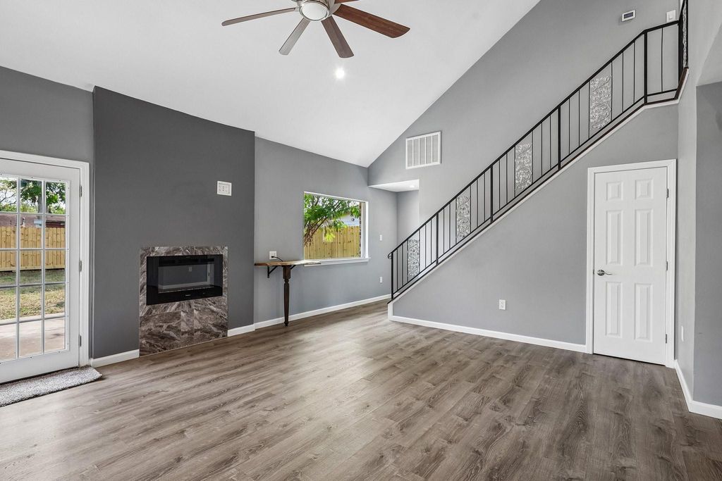11026 Green Arbor Drive, Houston, TX 77089