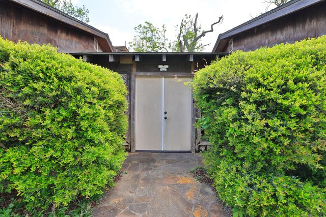 7807 Pecan Forest Lane, Baytown, TX 77521