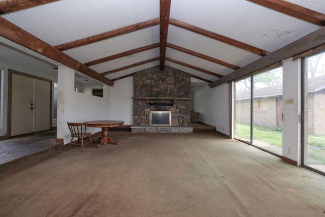 7807 Pecan Forest Lane, Baytown, TX 77521