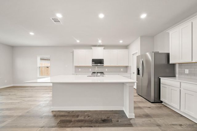 8104 Ocean Jasper Lane, Texas City, TX 77591