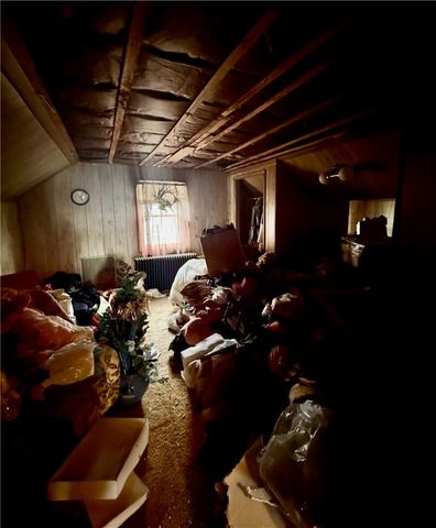 48 Hambly Road, Tiverton, RI 02878