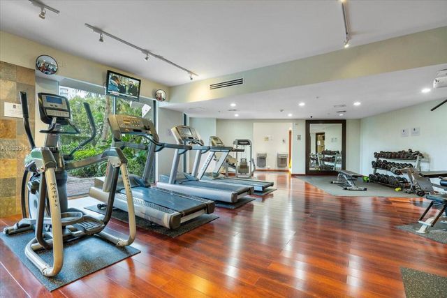 3300 NE 192 Street 1108, Aventura, FL 33180