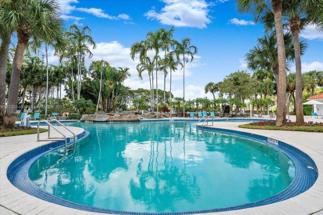 3300 NE 192 Street 1108, Aventura, FL 33180