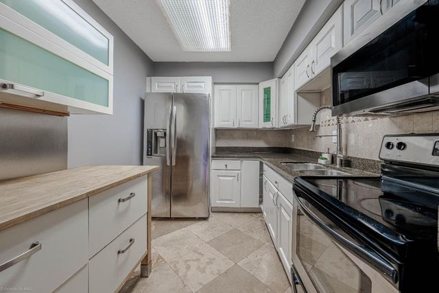 3300 NE 192 Street 1108, Aventura, FL 33180