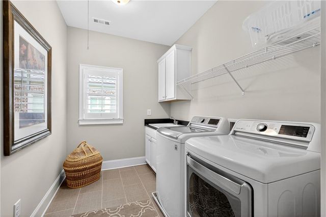 4221 Dogwood Bend Terrace, Berkeley Lake, GA 30096