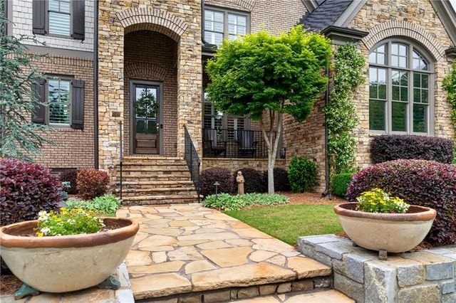 4221 Dogwood Bend Terrace, Berkeley Lake, GA 30096