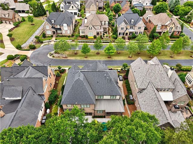 4221 Dogwood Bend Terrace, Berkeley Lake, GA 30096