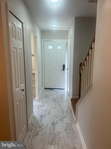 5664 CABELLS MILL CT, Centreville, VA 20120