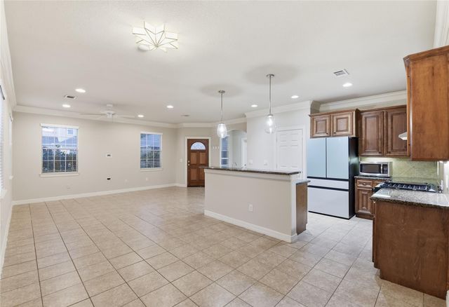 415 San Julio Drive, Houston, TX 77091