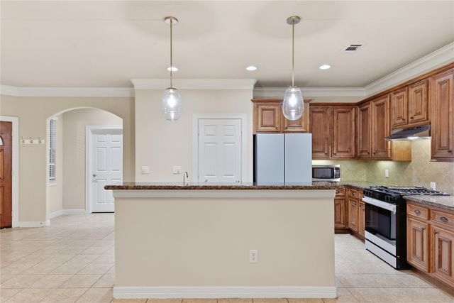 415 San Julio Drive, Houston, TX 77091