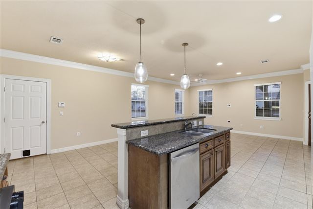 415 San Julio Drive, Houston, TX 77091