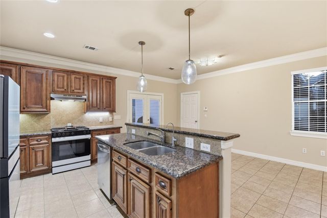 415 San Julio Drive, Houston, TX 77091