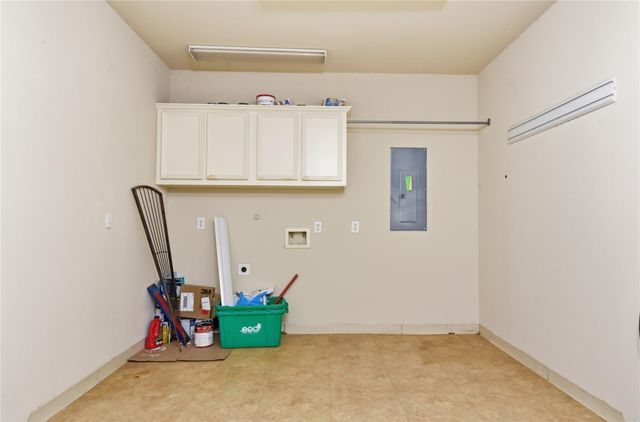 415 San Julio Drive, Houston, TX 77091