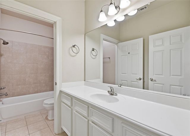 415 San Julio Drive, Houston, TX 77091