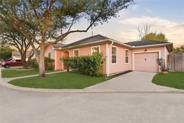 415 San Julio Drive, Houston, TX 77091