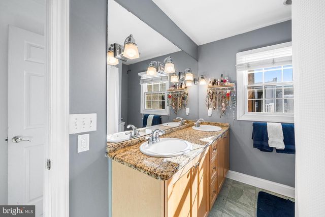 1620 CATHARINE ST, Philadelphia, PA 19146