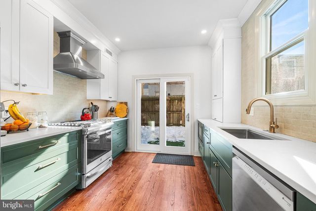 1620 CATHARINE ST, Philadelphia, PA 19146