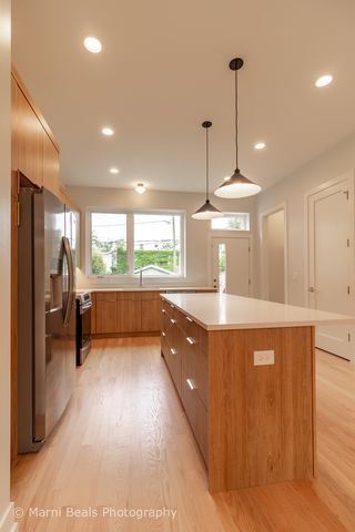 18 W 44th Street, Chicago, IL 60609