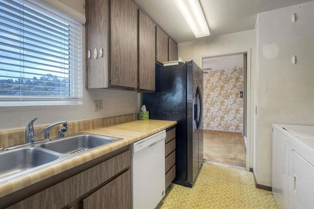 1344 Panorama Ridge, Oceanside, CA 92056