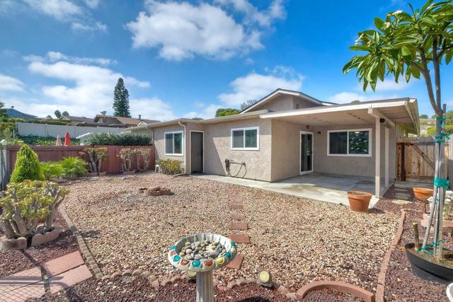 1344 Panorama Ridge, Oceanside, CA 92056