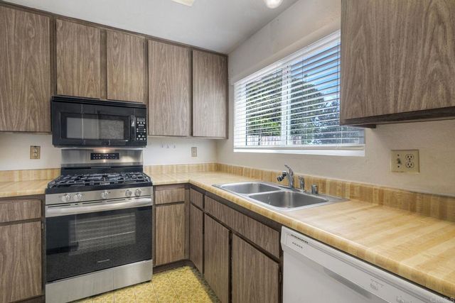 1344 Panorama Ridge, Oceanside, CA 92056