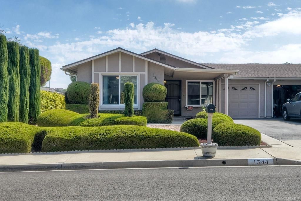1344 Panorama Ridge, Oceanside, CA 92056