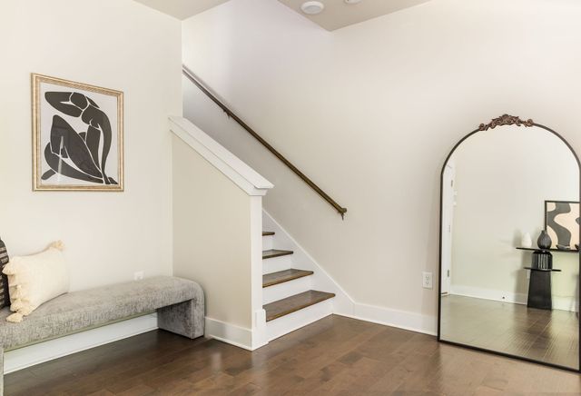 450 Glastonbury Rd Apt 7, Nashville, TN 37217