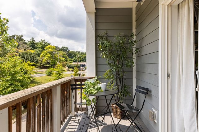 450 Glastonbury Rd Apt 7, Nashville, TN 37217