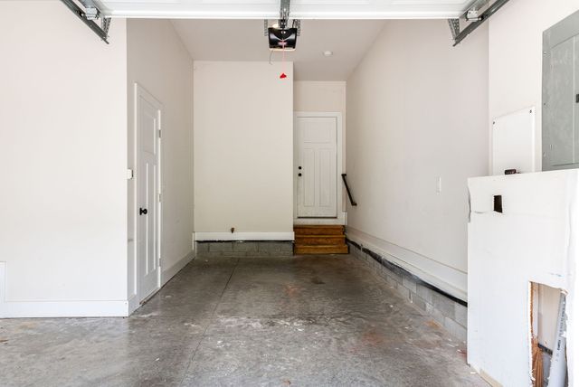 450 Glastonbury Rd Apt 7, Nashville, TN 37217