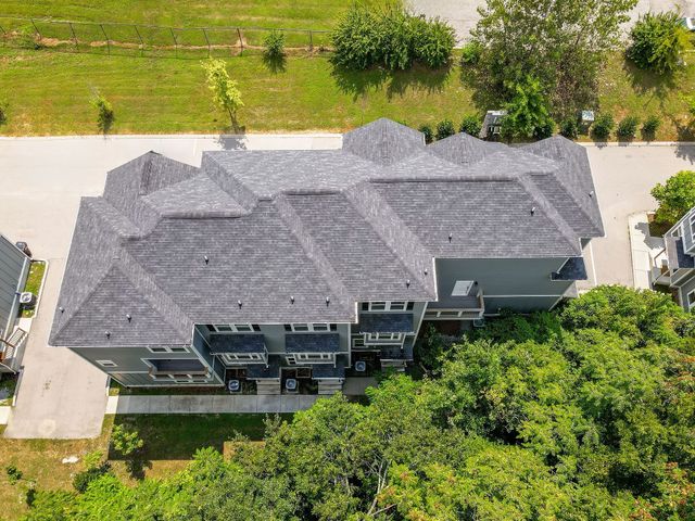 450 Glastonbury Rd Apt 7, Nashville, TN 37217