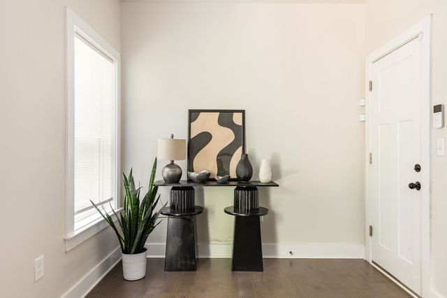 450 Glastonbury Rd Apt 7, Nashville, TN 37217