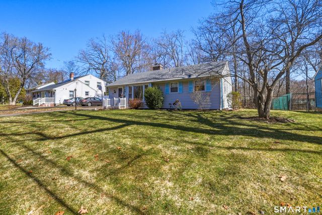 91 Ellsworth Drive, Bloomfield, CT 06002