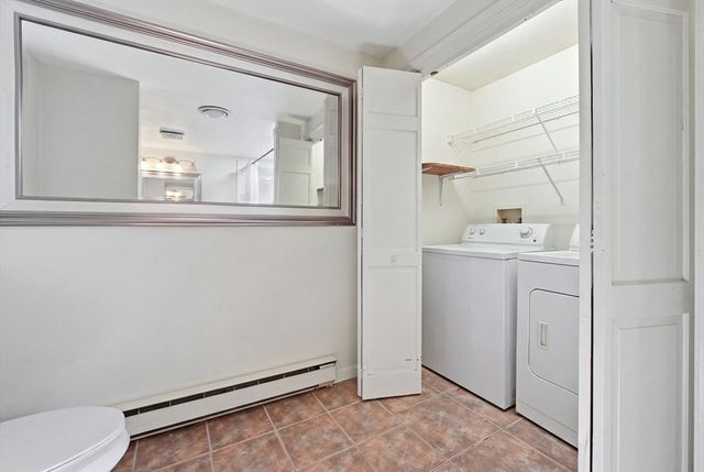 14 H Putnam Rd, Charlton, MA 01507