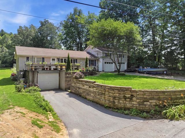 14 H Putnam Rd, Charlton, MA 01507