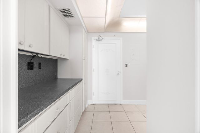 3333 NE 34th Street 709, Fort Lauderdale, FL 33308