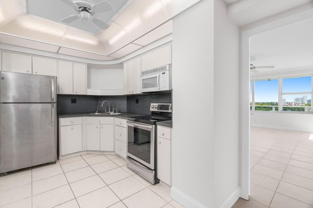 3333 NE 34th Street 709, Fort Lauderdale, FL 33308