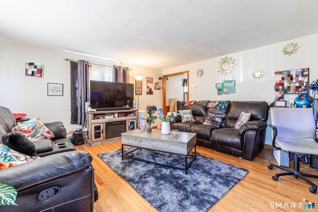 146 Union Street, Manchester, CT 06042