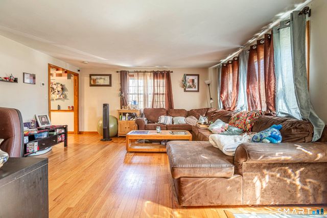 146 Union Street, Manchester, CT 06042