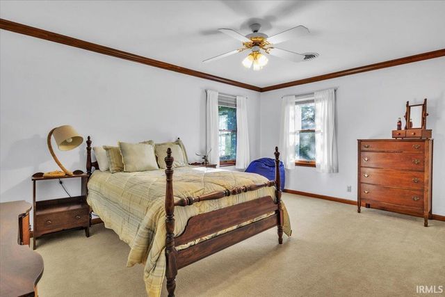 3411 Pine Ridge Drive, Newburgh, IN 47630