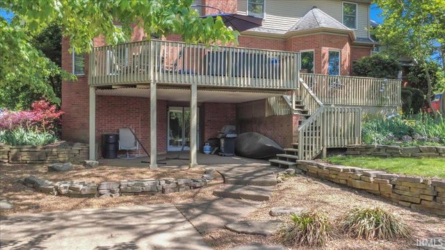 3411 Pine Ridge Drive, Newburgh, IN 47630
