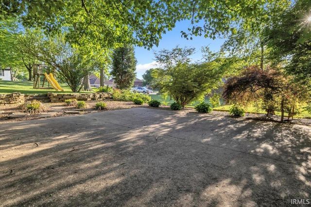 3411 Pine Ridge Drive, Newburgh, IN 47630