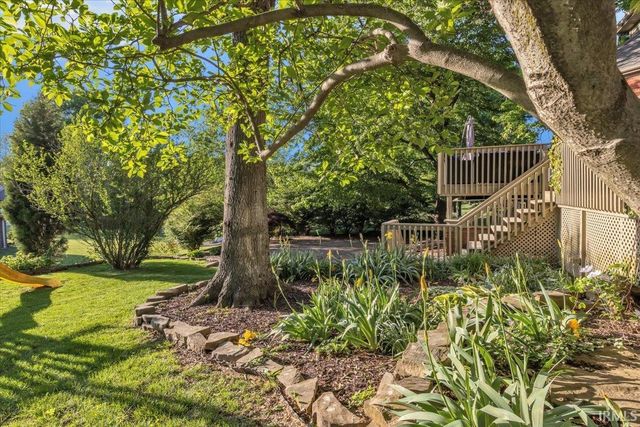 3411 Pine Ridge Drive, Newburgh, IN 47630