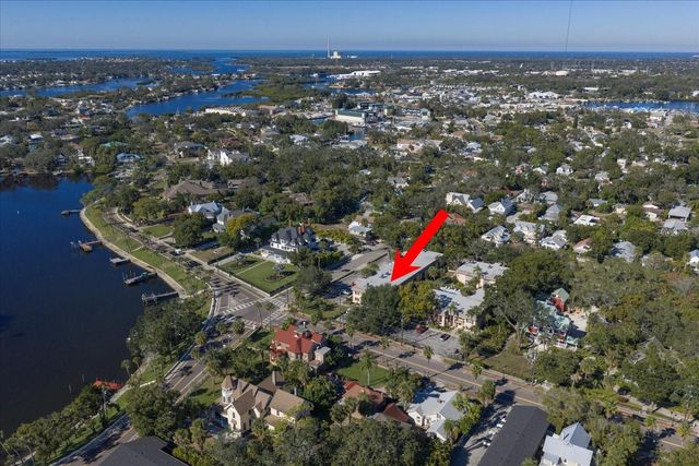 100 GRAND BOULEVARD 205, Tarpon Springs, FL 34689