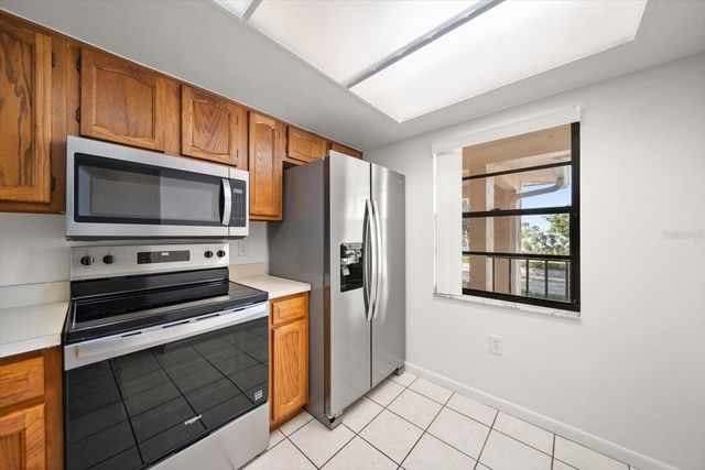 100 GRAND BOULEVARD 205, Tarpon Springs, FL 34689